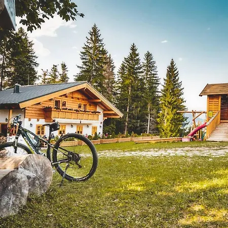 Biela Skala - Chopok Jasna Juh Bystrá
